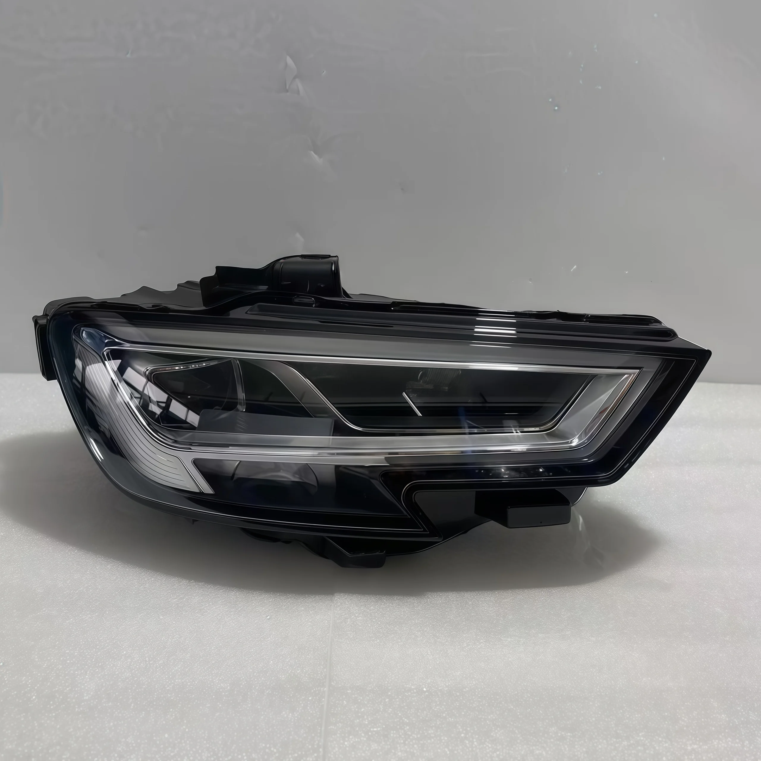 For Audi A3 S3 RS3 2017-2020 8V Facelift OEM High Configuration LED Headlight Assembly Euro Version Direct Replacement