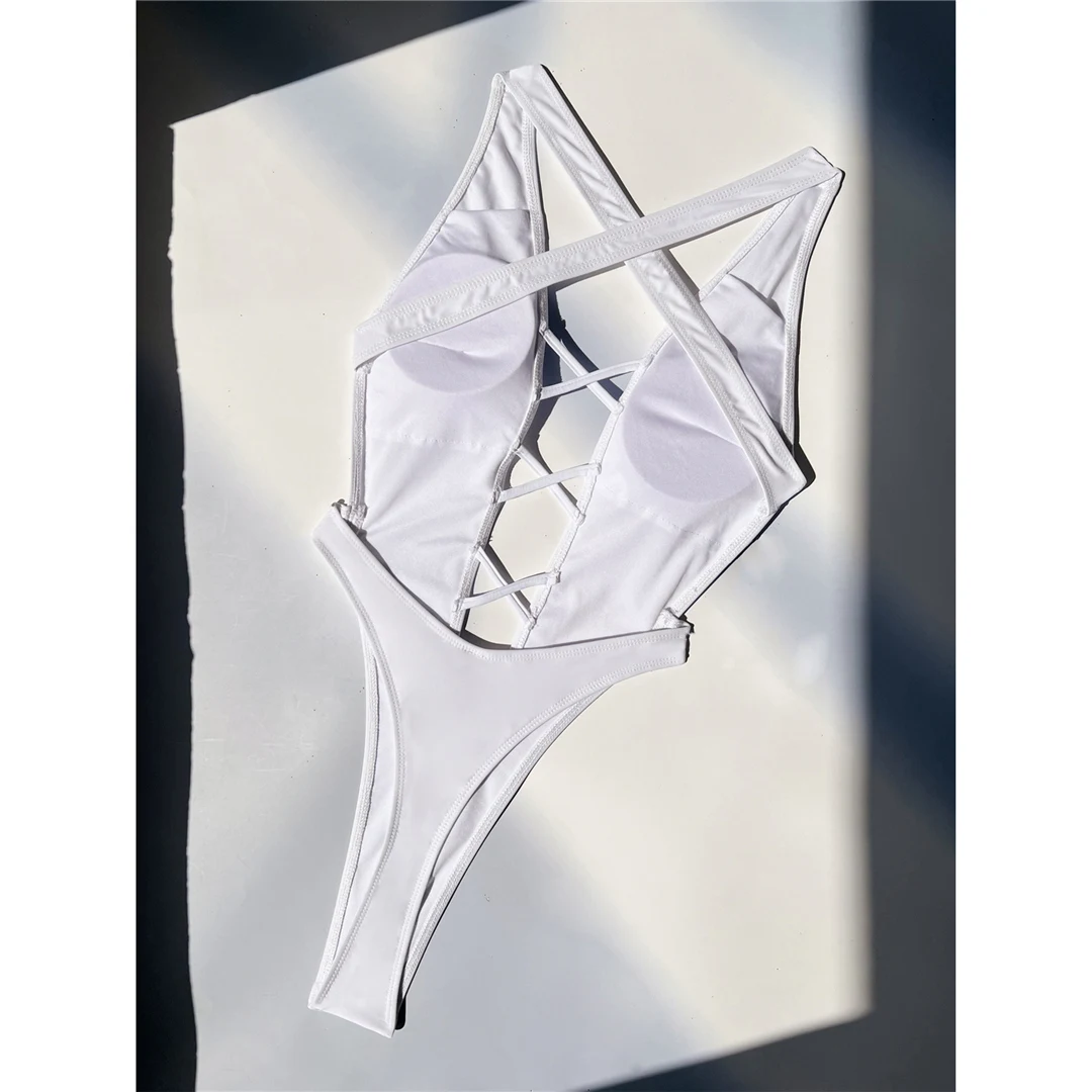 S - XL, tiefes V-Ausschnitt-Design, kurzer Badeanzug mit Tanga-Schnitt und überkreuztem Rücken, Damen-Badebekleidung, einteiliger Badeanzug, Damen-Badeanzug mit hohem Beinausschnitt, Badeanzug, Modell V5462. – Detail 17