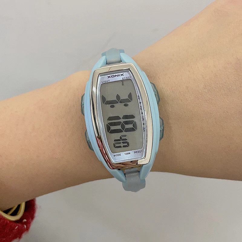 2024 Jam Tangan elektronik กีฬากันน้ำอเนกประสงค์ยาว100เมตรนาฬิกาปลุก Jam Tangan Digital เรืองแสงสำหรับดำน้ำผู้ชายผู้หญิงนักเรียน