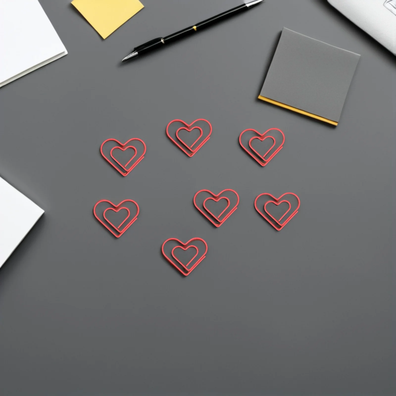 100 шт., зажимы для переплета в форме сердца, красные металлические милые скрепки в форме сердца любви, офисные журналы, планировщик, декоративные для скрапбукинга