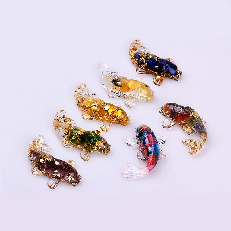 Creative Artificial Fish Ornaments Pretty Koi Fish Natural Crystal Little Fish Desk Car Home Decoration Gift for Friends