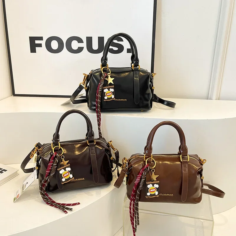 

​​PU Vintage Shoulder Bag Women Ombre Gradient Crossbody Purse Recycled Leather Beach Boardroom Transition Essential​​