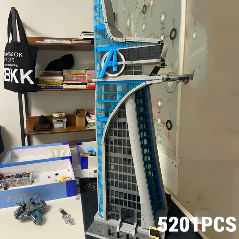 5201PCS Super Hero Tower Building Blocks Model Movie Scene MOC Street View Bricks Toys Home Ornaments Kids Toys Holiday Gifts