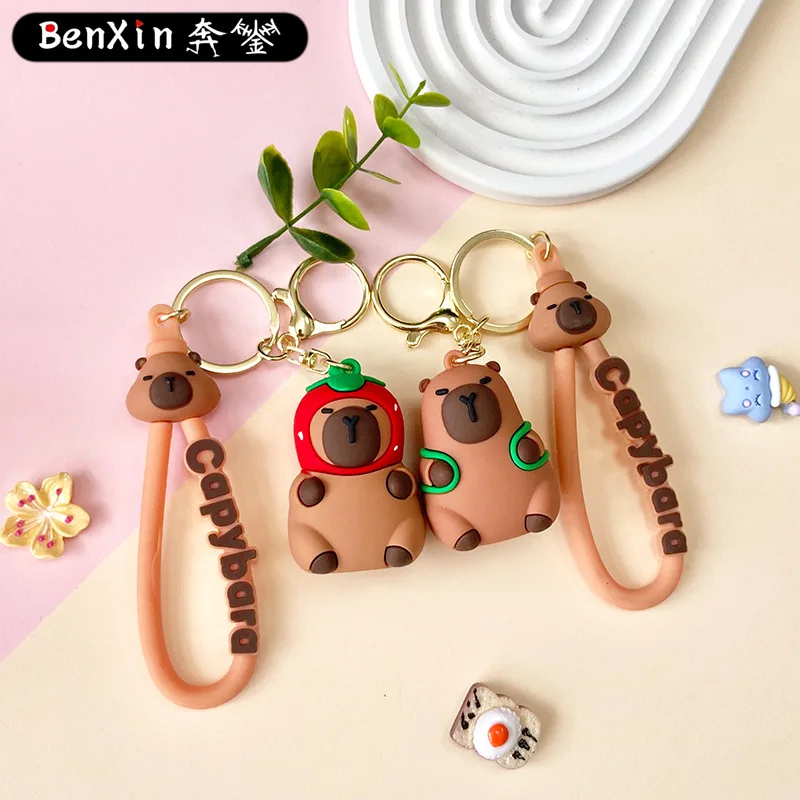 ミンソ高級でおしゃれなキーホルダー付きスクールバッグ、キュートなカピバラキーホルダーアクセサリー、そして精巧な小さなギフト