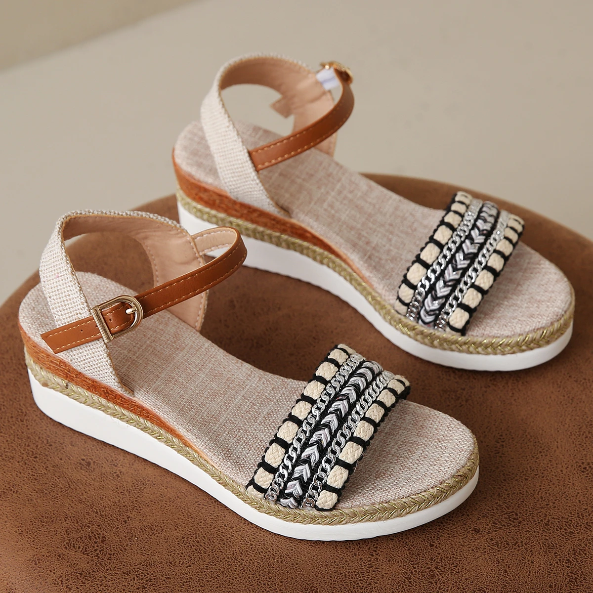 

Women Sandals Summer Casual Luxury Flat Sandals Platform Shoes for Women 2025 New Designer Fashion Sandals Sandalias De Mujer