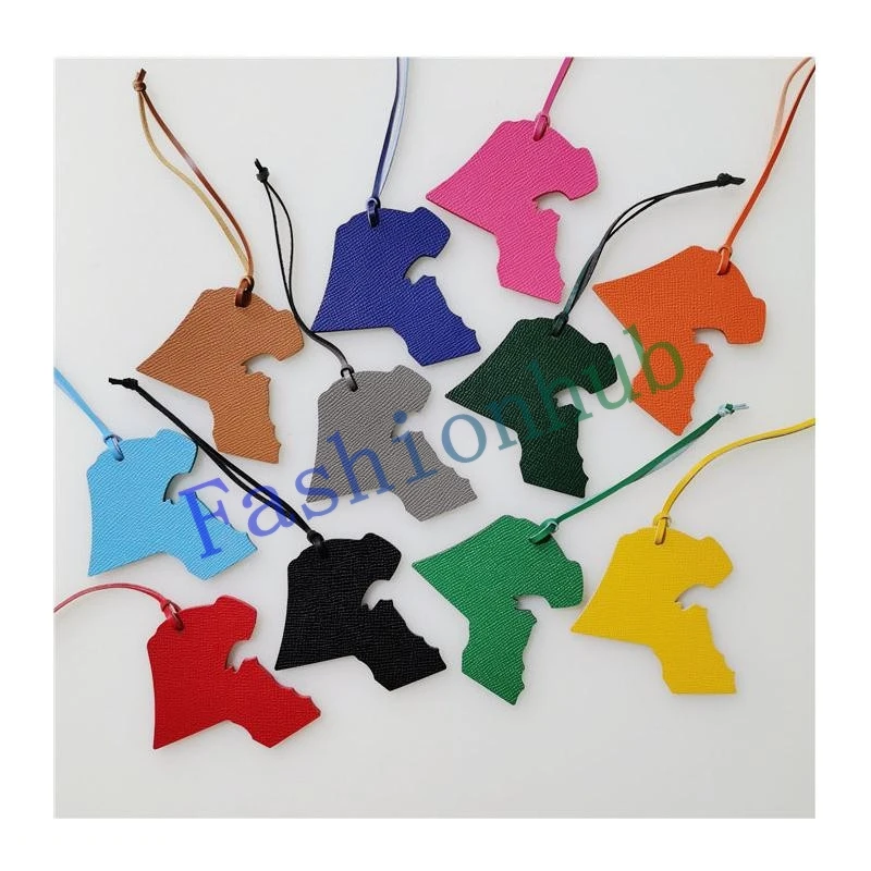 

Kuwait Country Miniature Map Leather Bag Charm Pendant Drop Decoration Hanging Ornament For Car Handbag Purse Keychain