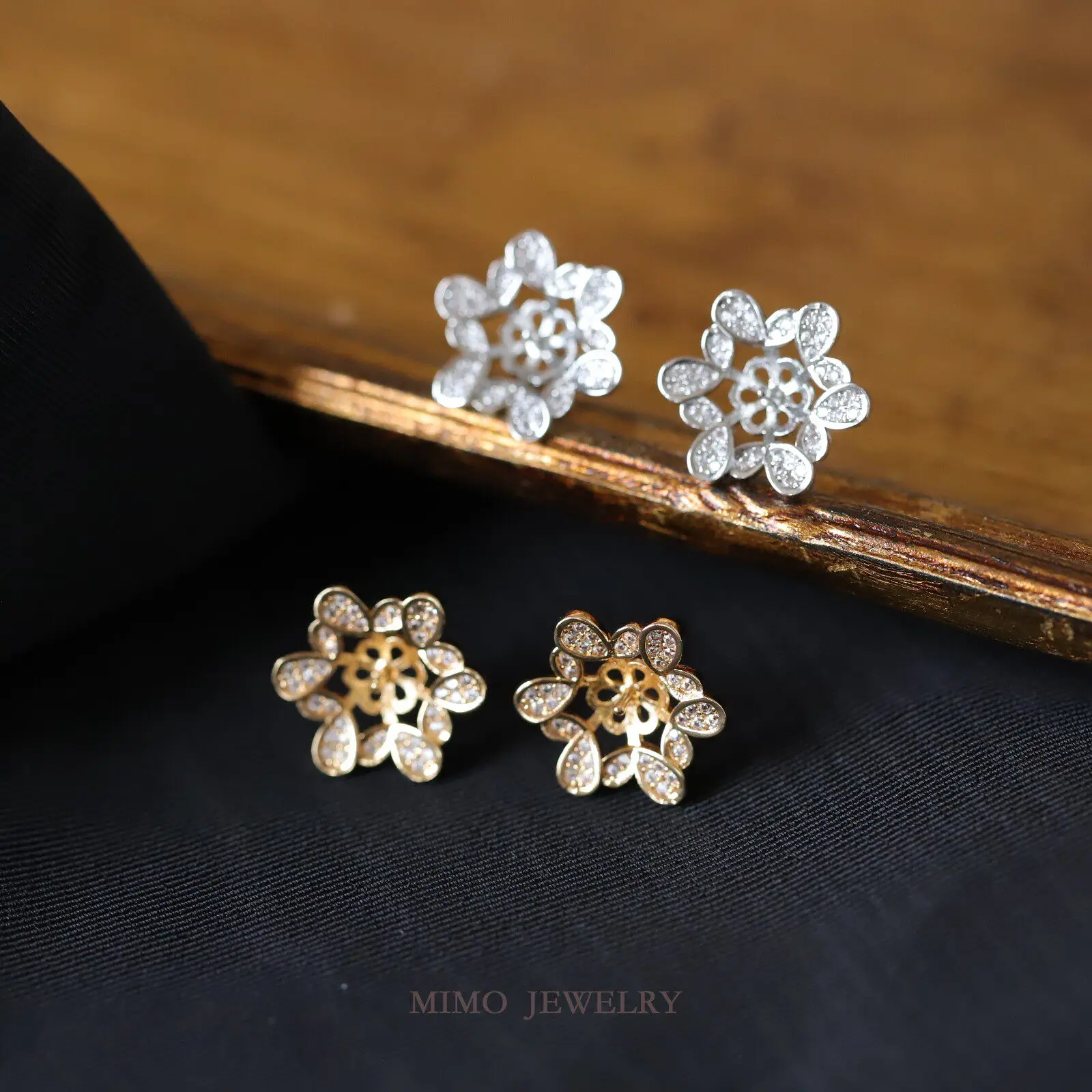 

Copper Plated Gold Zircon Snowflake Flower Empty Support Earrings Ear Clip DIY Earrings Making Supplies Jewelry Accessories