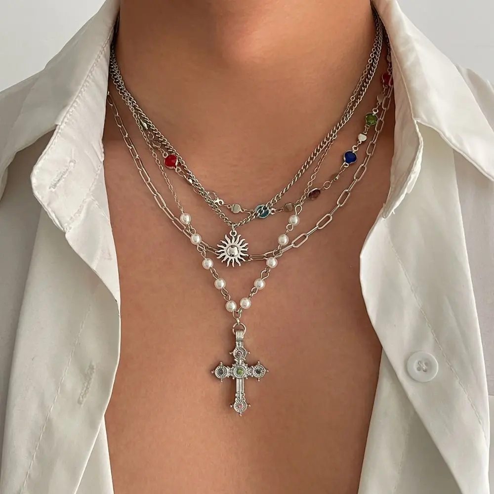 

Ethnic Style Love Pearl Necklace Silver Golden Cross Pendant Necklace Jewelry Accessories Hip Hop Rhinestone Necklace Male