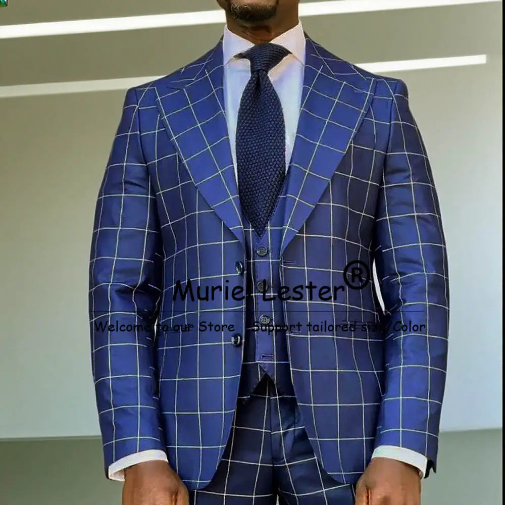 

Темно-синие мужские костюмы в клетку, однобортные, с пиковыми лацканами, приталенная мужская одежда, комплекты из трех предметов по индивидуальному заказу, свадебные смокинги для жениха