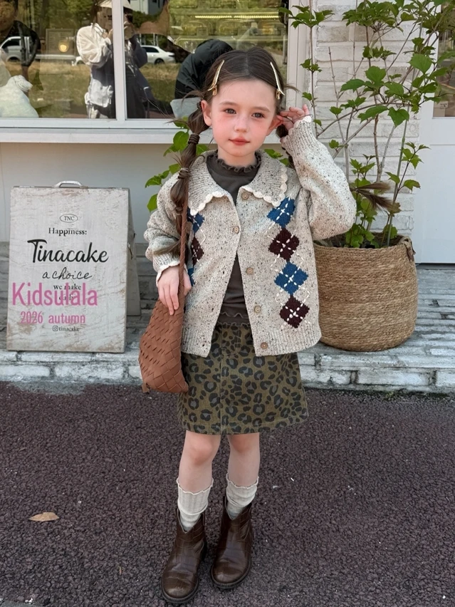 girls-knitted-cardigan-coat-leopard-print-collar-fair-isle-pattern-soft-comfortable-long-sleeve-regular-fit-children's-wear