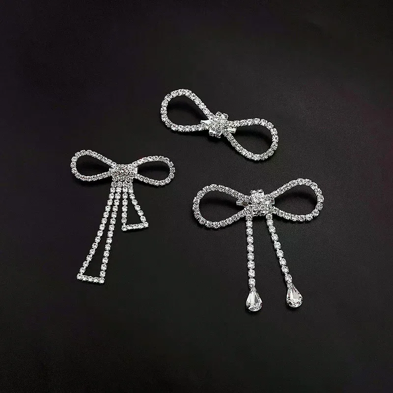 Fashion Romantic Sweet Rhinestone Bowknot Brooch Pearl Tassel Buckle Pin Cardigan Coat Sweater Brooches Wedding Accessories