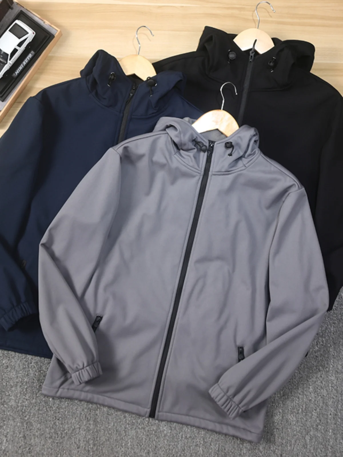 

Thiened Fce Outdoor Sports Casual Jaet for Men Warm Youth ular Stand Fit Long Sve Hooded Coat Autumn Winter