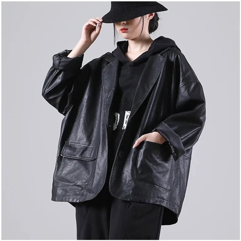 Masss Wasss 2025 Coreano Autunno Donna Moda Biker Giacca in ecopelle Giacche Allentato Punk Pu Cappotti Per il tempo libero Capispalla di grandi dimensioni