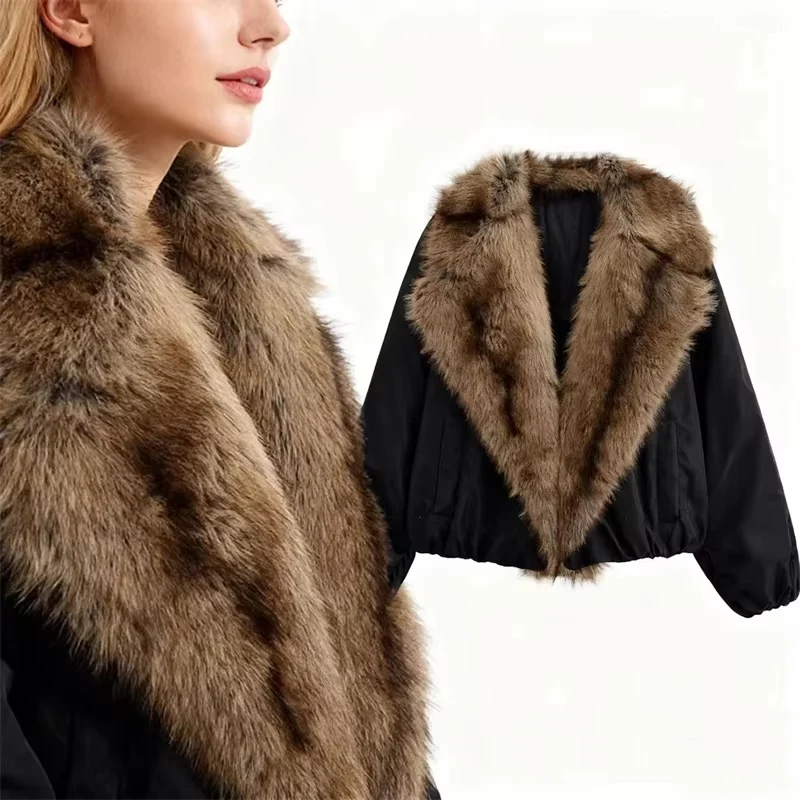 

Women's Black Bomber Jacket with Oversized Faux Fur Collar, Warm & Stylish Winter Outerwear, Trendy Short Puffer Coat