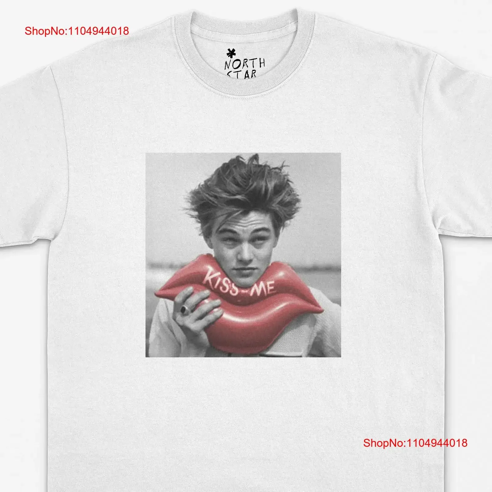 تي شيرت Di Caprio Kiss Me طراز عتيق Y2K جمالي 90's Leo عتيق مغسول أنيق ممتد قليلاً أوم