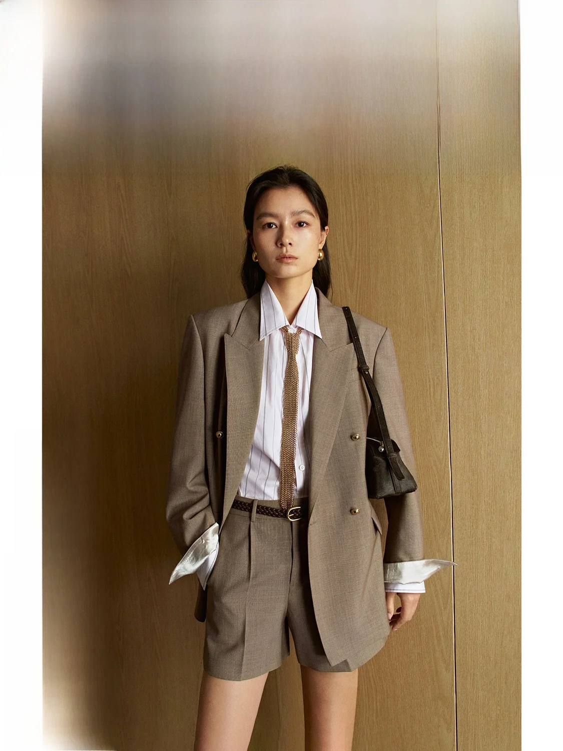 

Spring Commute Style Women's Woolen Suit Vest Skirt Shorts True Slit Long Sleeve Suit Jacket Standard Fit Casual Wear