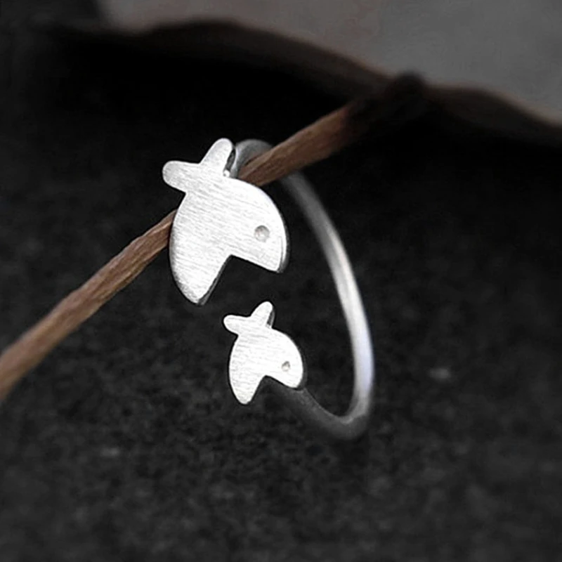 925 Silver Cute Big Fish Eating Small Fish Ring Korean Version Simple Fashionable Jewelry Gift Elegant Finger Ring for Women