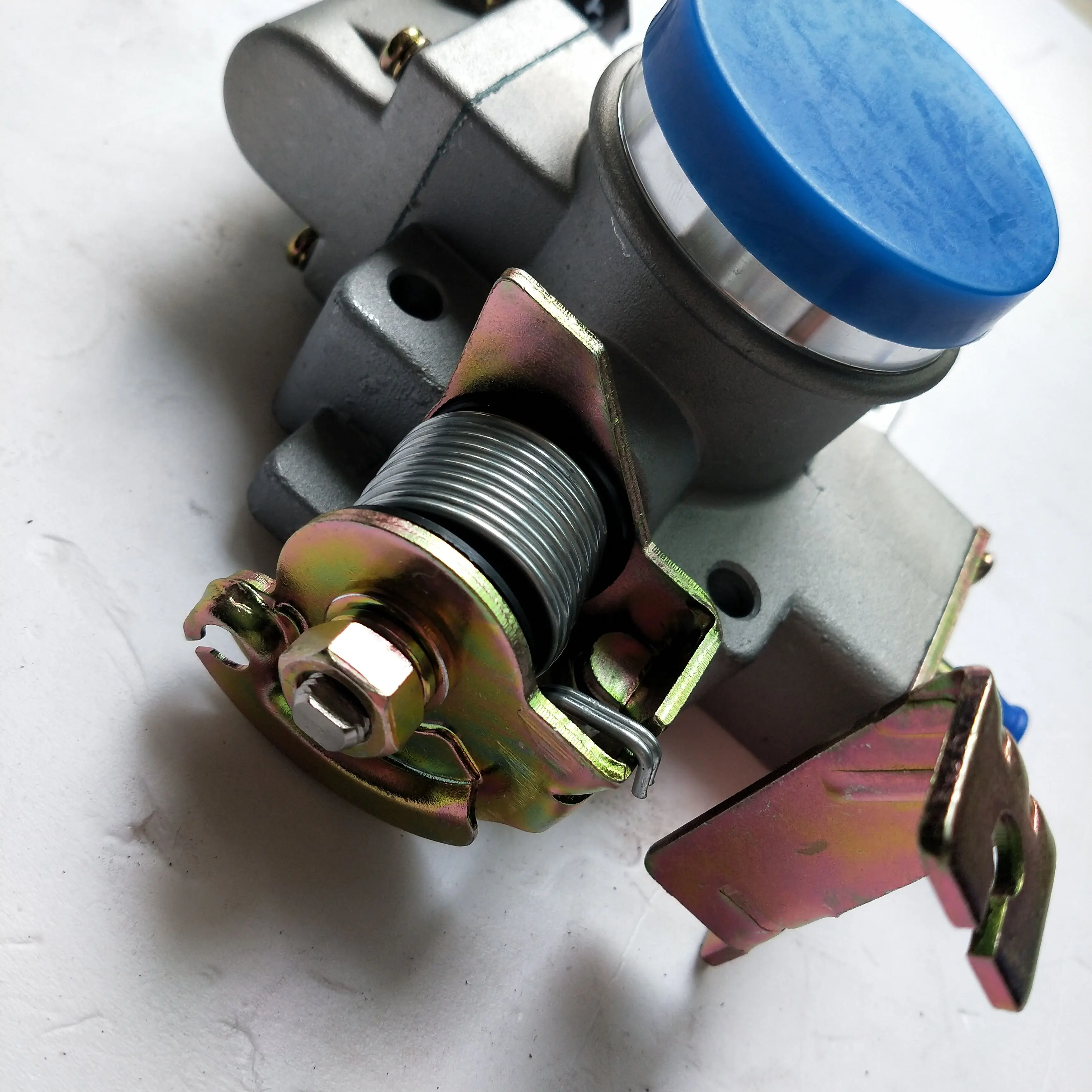 Hot Sale Auto Parts Throttle Body for Hafei Minyi