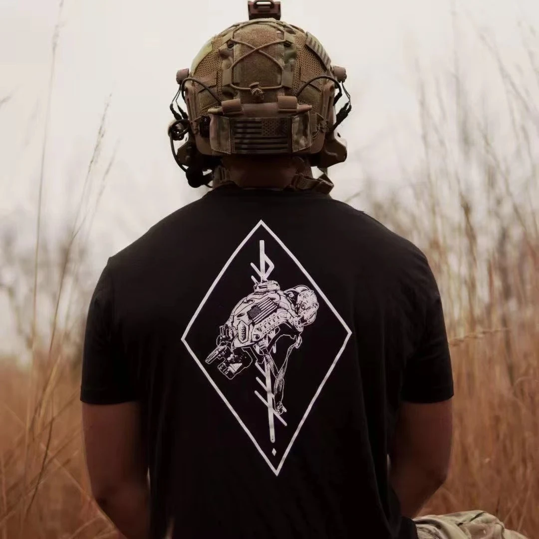 

2025 New Essential Cotton Unisex T-Shirt Fashion Printing Soft Breathable Crew Neck Fashion Men's and Women's T-Shirts One Piece