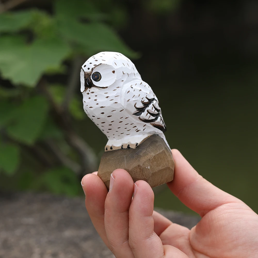 Handcrafted Wooden Snowy Owl Sculpture Statue Figurines Animal Home Desk Accessories Decor Ornament Home Decoration Unique Gift view 5
