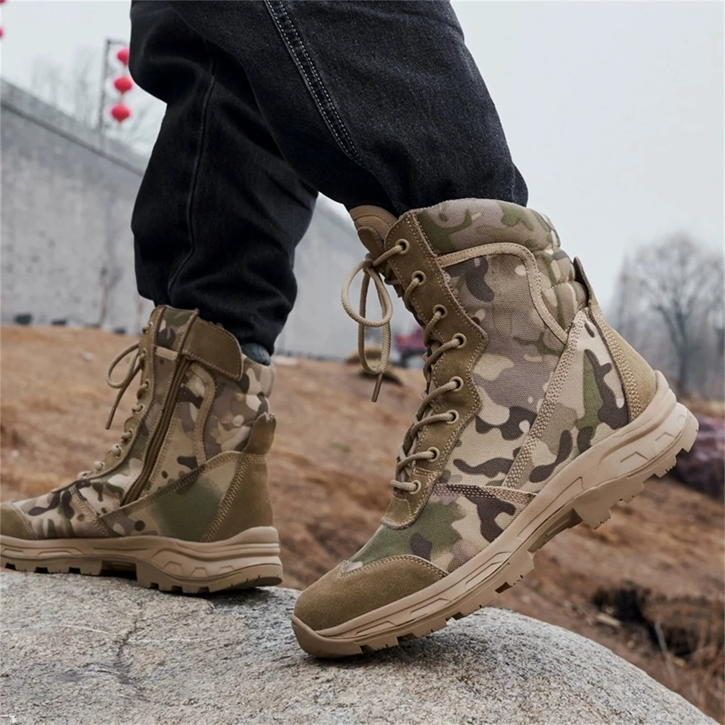 Men's Large Size Camouflage Desert Tactical Boots Outdoor Mountaineering Hiking Shoes Non-Slip Wear-Resistant Hunting Boots