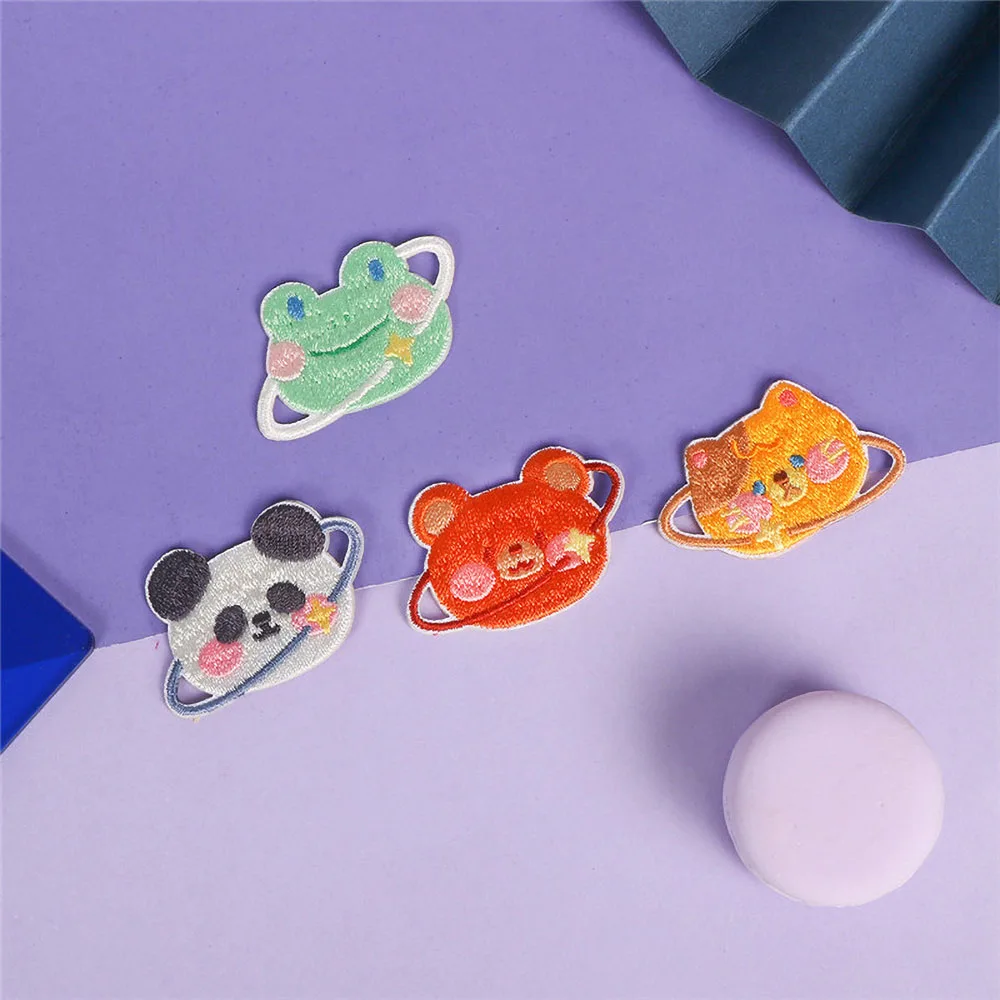 1 Piece 4*3cm Cartoon Frog Bear Shiba Inu Rabbit Cat Panda Embroidery Stick on Patch for Garment Bag DIY Applique Self-adhesive