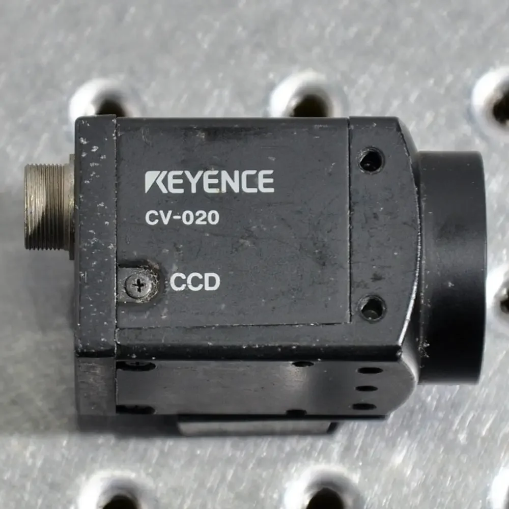 

KEYENCE CV-020 Industrial Camera Tested Good