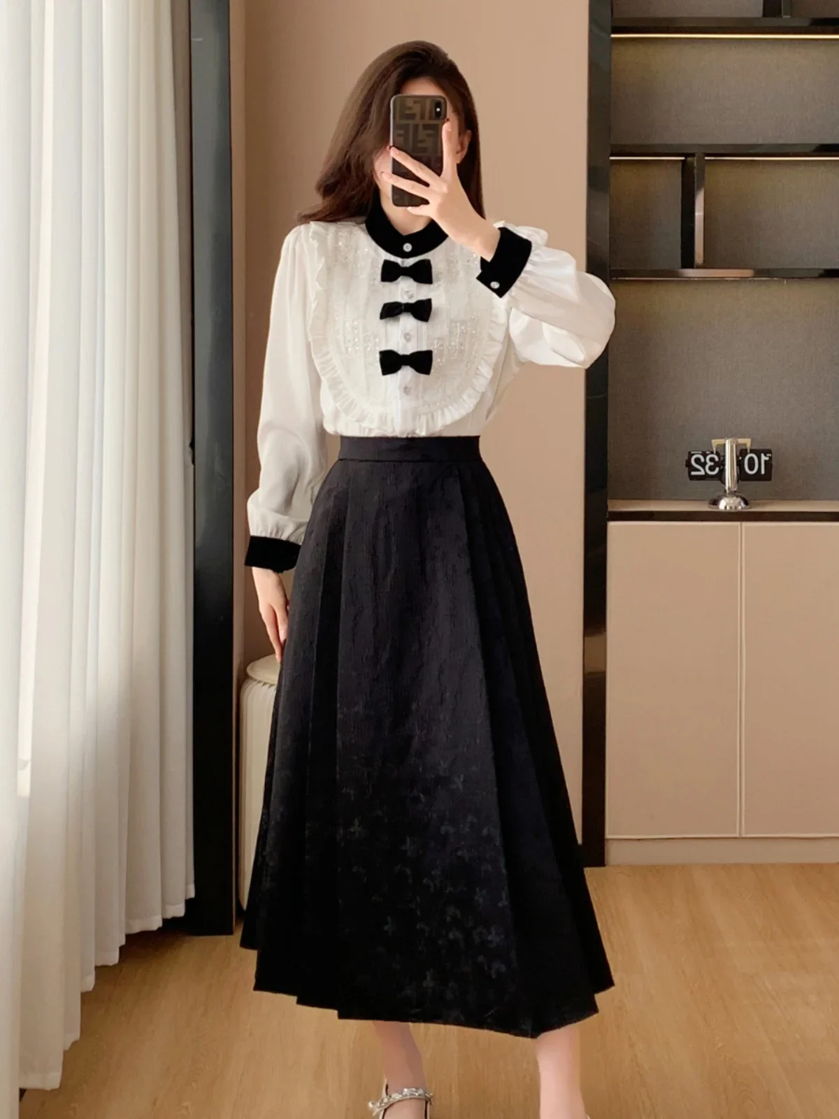 Fashion Retro Dress Sets 2024 Autumn Winter New Feminine Long-sleeve Contrast Color Shirt High-waist Black Chic Horse Face Skirt