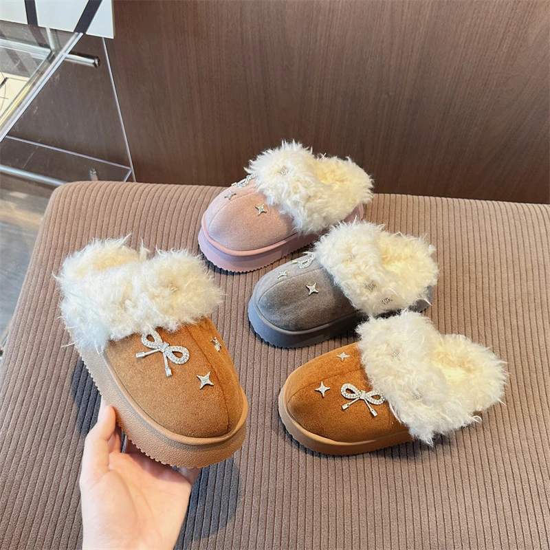

Winter Children Plush Slippers Luxury Rhinestone Bowknot Girls Platform Cotton Slippers Causal Furry Hairy Kids Fashion Slippers