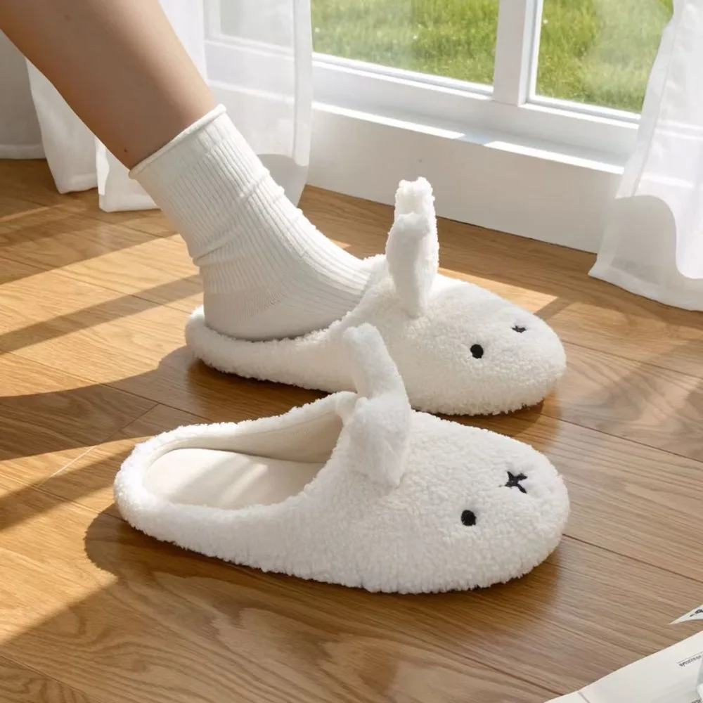Kawaii Miffy Plüsch-Baumwollpantoffeln für Damen, Winter-Komfort, warme Cartoon-Anime-Anti-Rutsch-Pantoffeln, Geschenk-Spielzeug