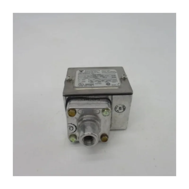 New Original E1H-H90 E1H-H90-Z27 E1H-H-VAC-P6-V E1H-H15-Z27 E1H-H15 E1H-H250 E1H-H500 EPD1H-AA40 Pressure Switch