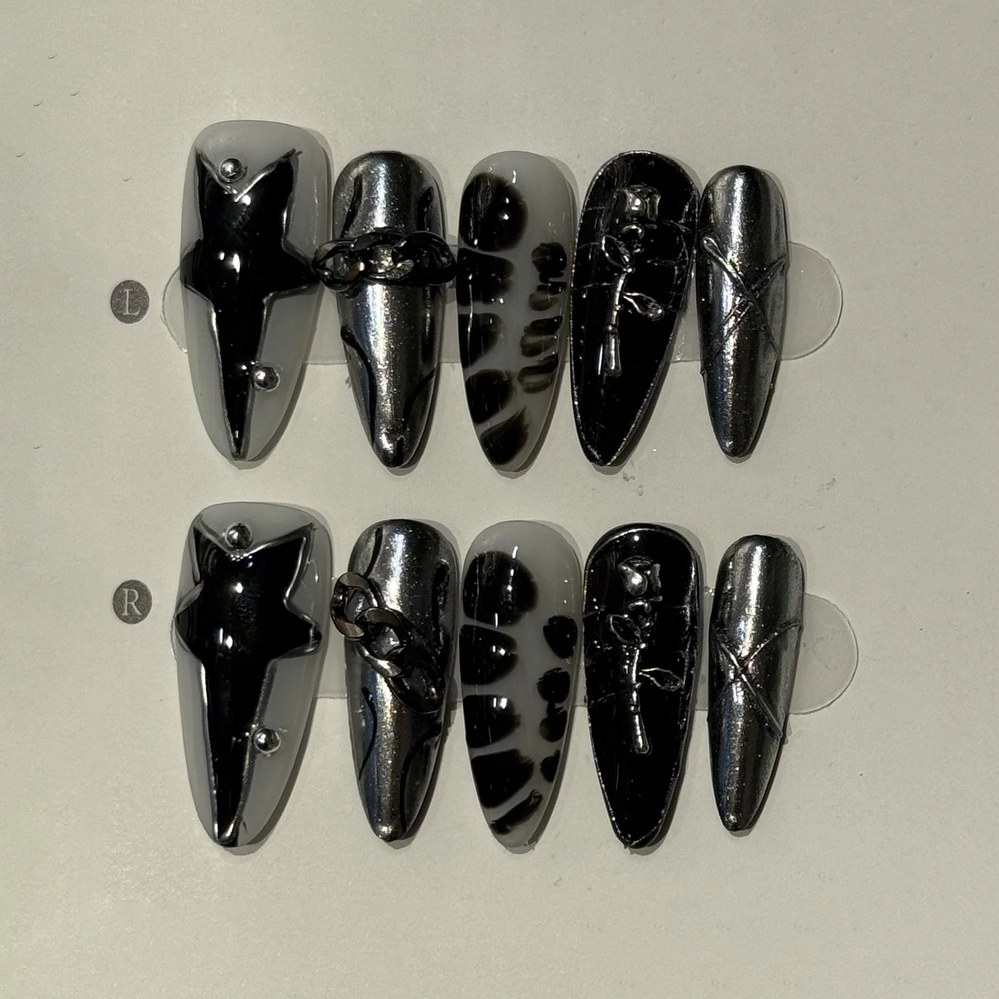 

Набор из 10 черных миндалевидных накладных ногтей ручной работы с ретро-розами, съемные, для маникюра, в стиле Spicy Girls, милые и дерзкие, искусственные ногти