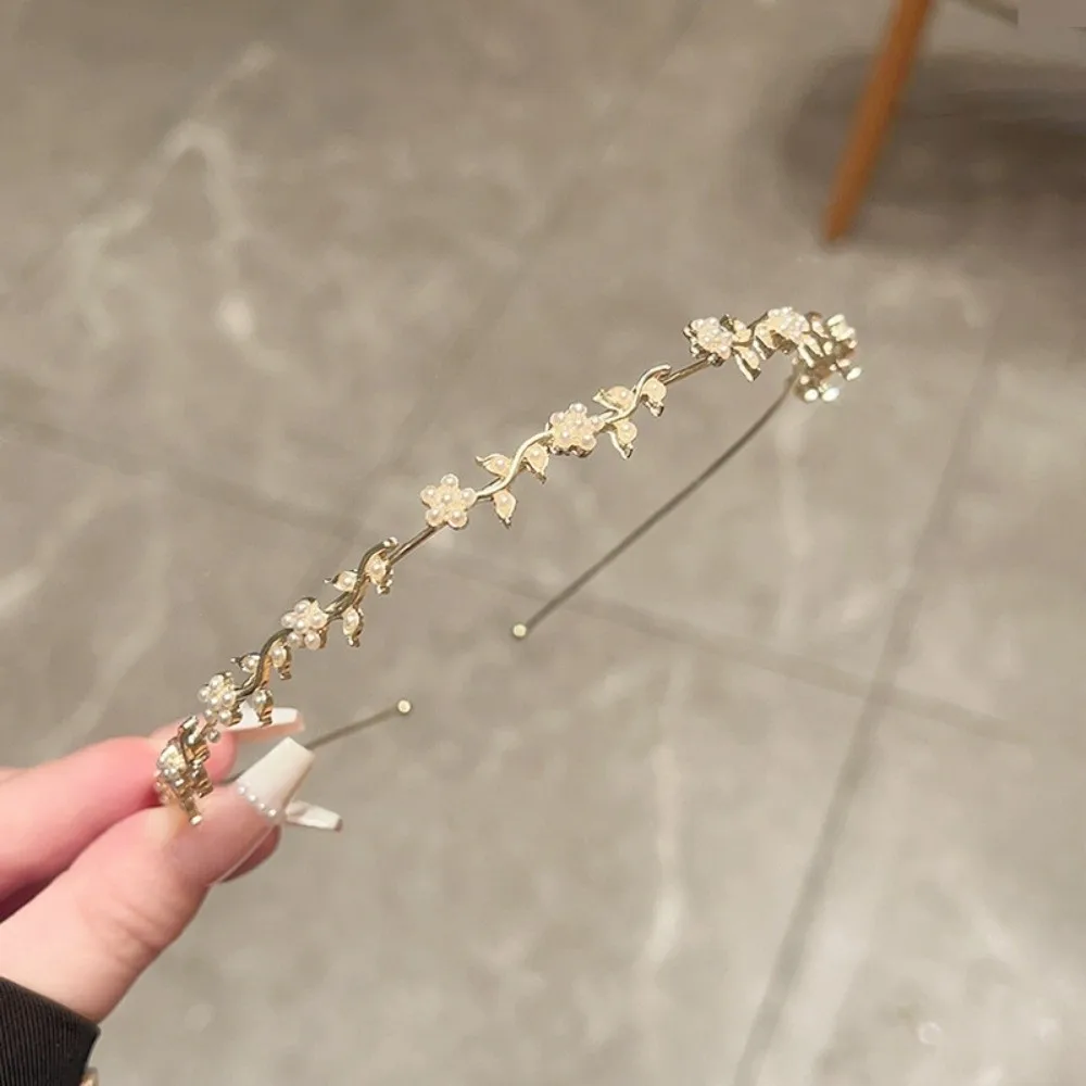 

Pearl Rhinestone Flower Hairband Thin Elegant Bow Crystal Tiaras Exquisite Korean Bridal Princess Crown Birthday Party