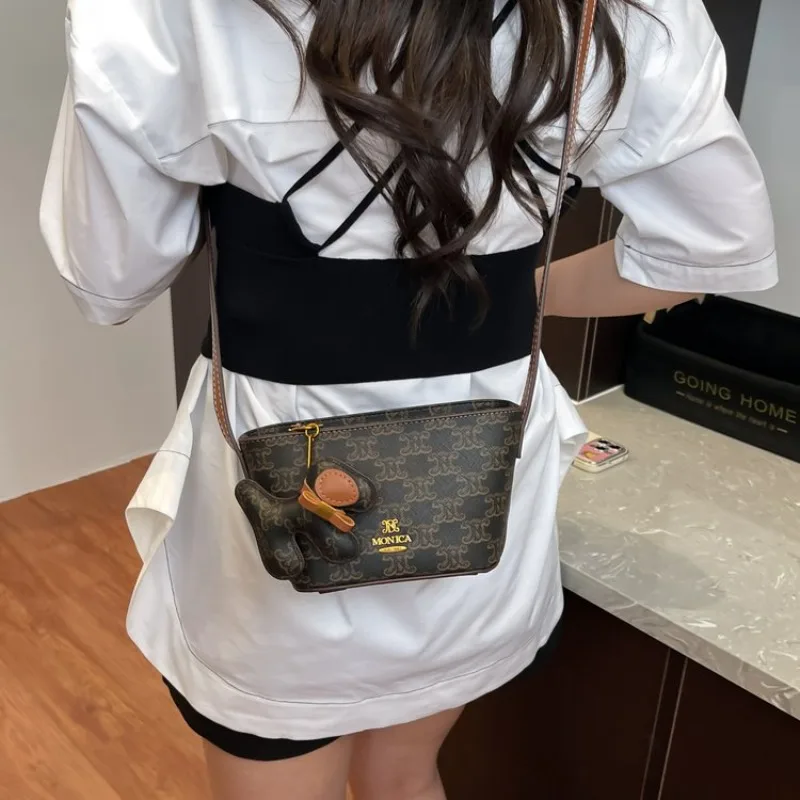 

Exquisite Casual Crossbody - French Niche New Style Trendy High-End European American Sweet Retro Women's Bag