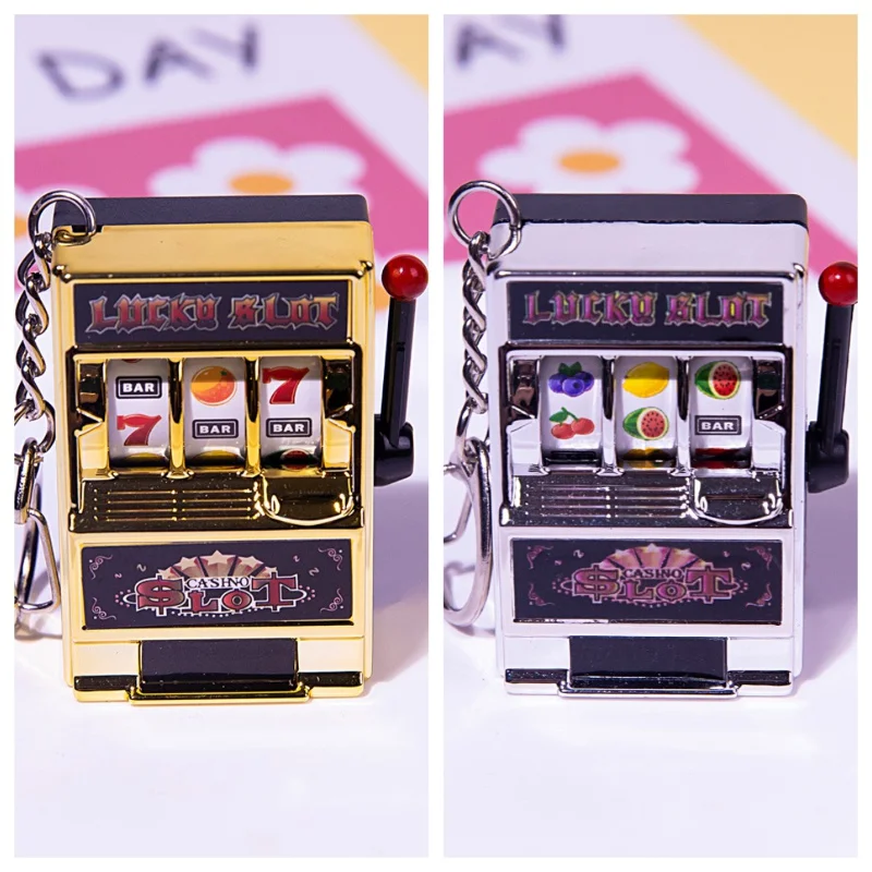 

5Pc Mini Gambling Slot Machine Creative Arcade Pocket Fruit Lucky Jackpot Gadget Antistress Toy Funny Games Key chain Ring