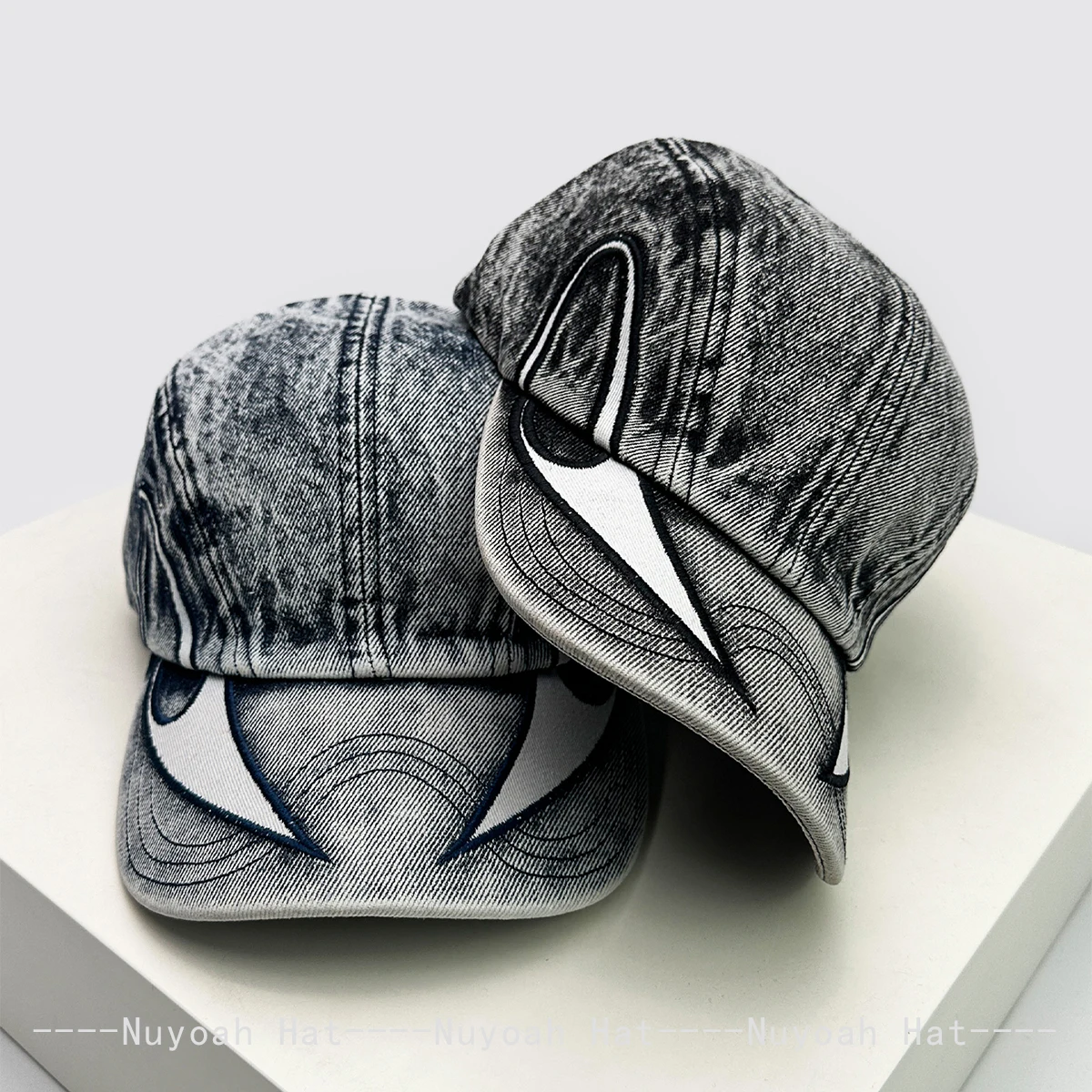 New Men Women Personal Embroidered Wing Double-edged Blade Baseball Hats Sunshade Distress Versatile Street Peaked Caps Fashion