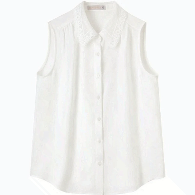 SENTUBILA Women's Sleeveless Shirt 2025 Autumn New Fashion Lace Collar Blouses Solid Single Breasted Female Clothing 153CA3270X