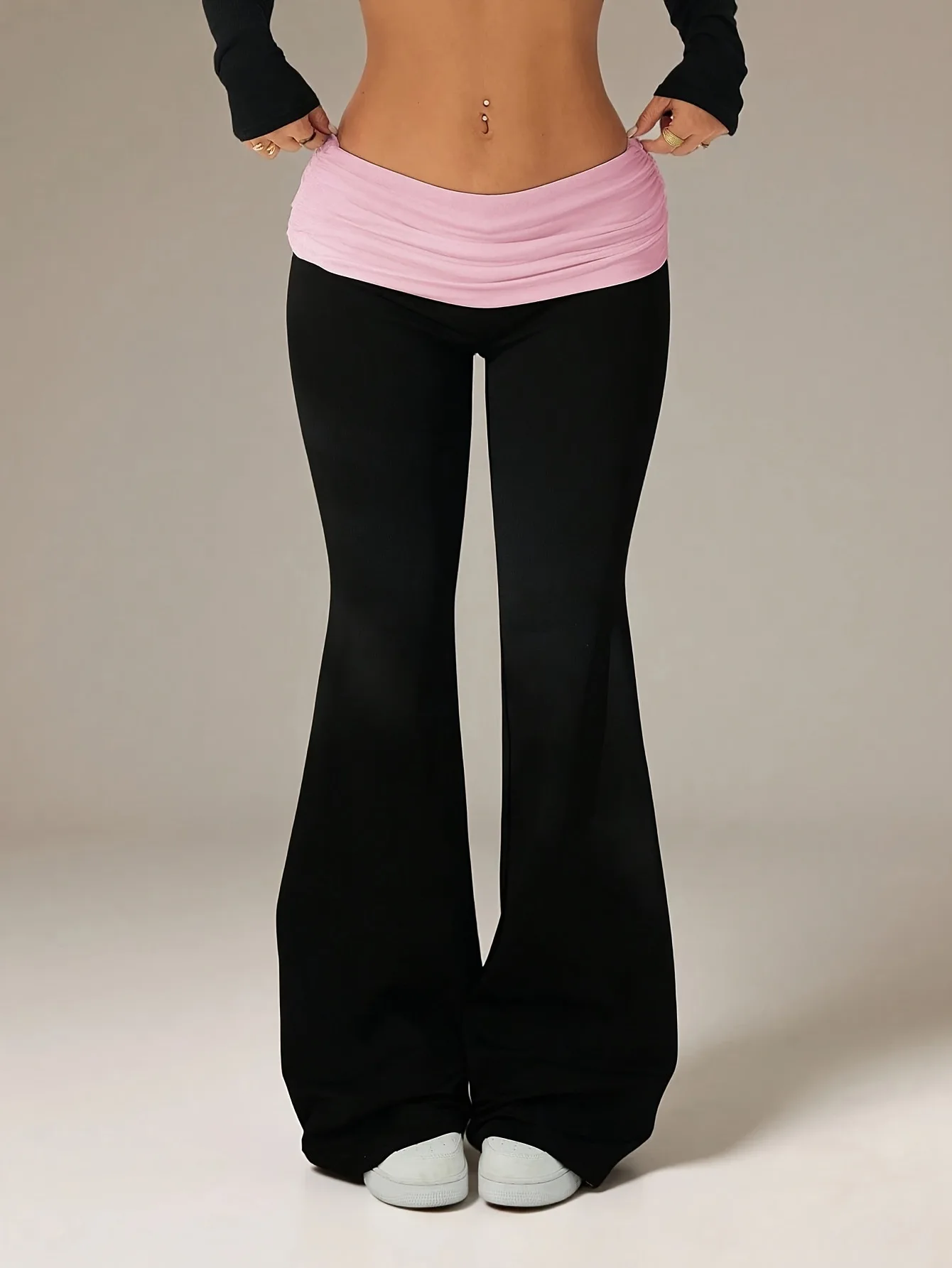 Damen Y2K Polka Dot Hose mit hochgekrempelter Taille, schmal geschnittene, dehnbare Schlaghose, lässige Streetwear-Hose für Damen – Detail 3