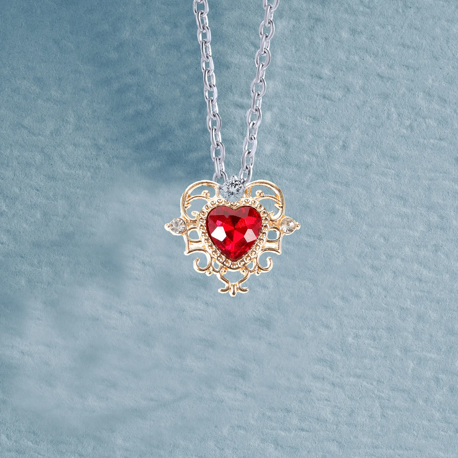 

10pcs Retro Hollow Heart Accessories Gold Plated Alloy DIY Charms Jewelry Making Necklace Bracelet Keychain Decorations
