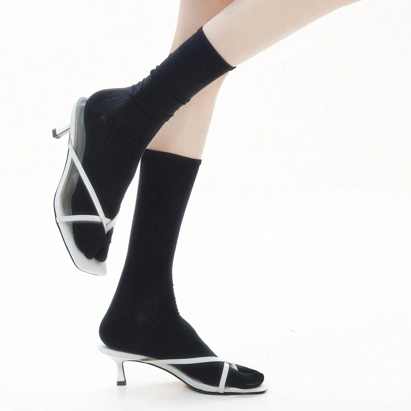 Women Toe Socks New Fashion Silk High Quality Crew Socks Solid Color Casual Simple Women Socks image 4