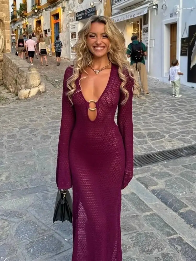 Sexy Metal Ring Splicing Women's V-neck Split Crochet Dress Chic Flared Sleeve Slim Hollow Out Robes Lady Beach Vacation O851