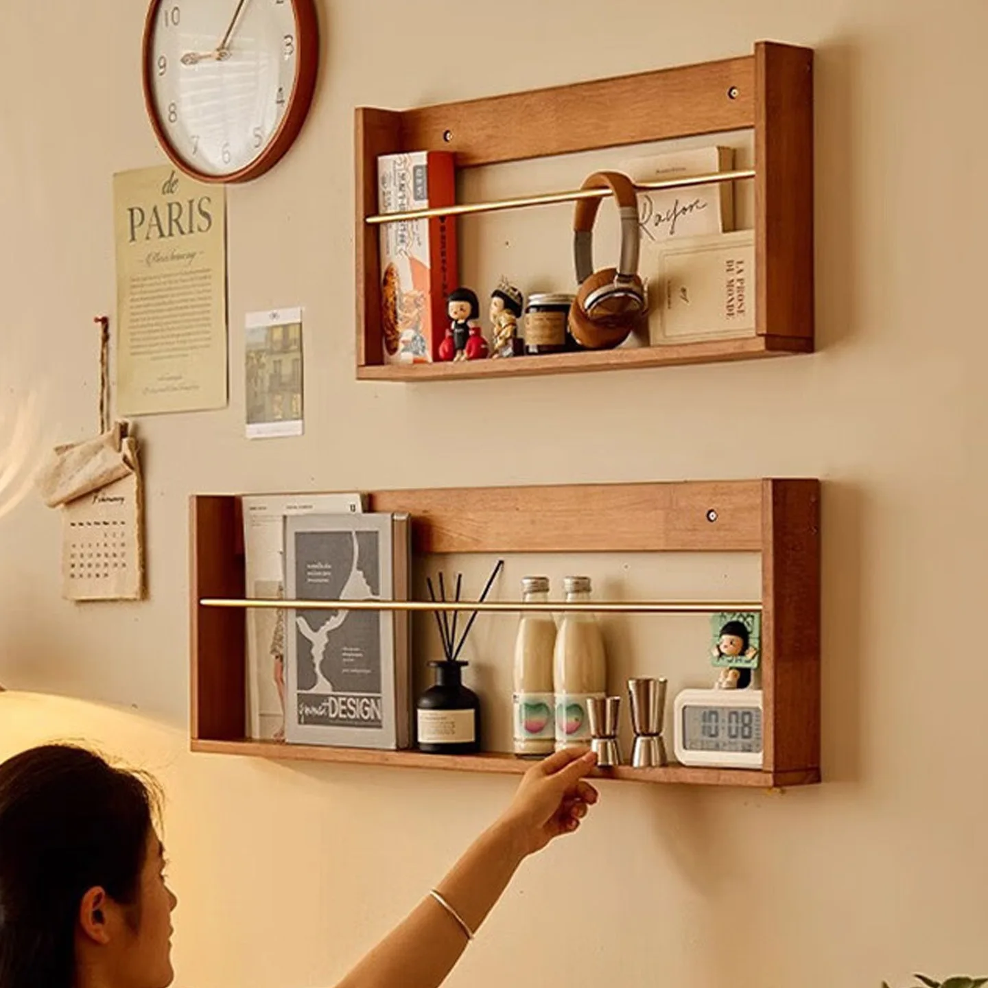 Solid wood bookshelf wall shelf hanging living room kitchen bathroom office wall newspaper magazine