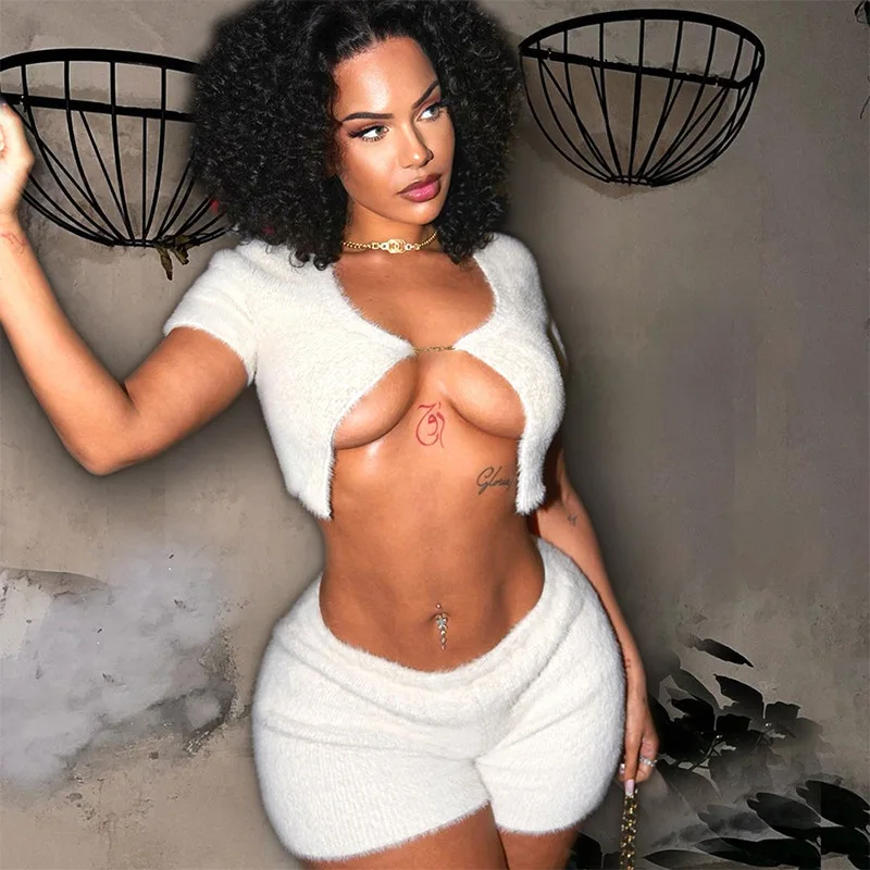 

Women's Clothing 2025 Summer New Mink Velvet Sexy Chain Chest Skirt Set Pure White Fashion Trend Short Sleeves