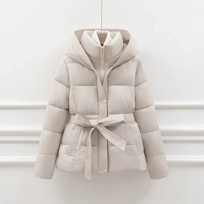 Giacca da donna imbottita in cotone imbottito ispessente Giacca corta allentata dimagrante con cappuccio Capispalla con lacci Moda Tasche grandi Cappotto Parka da donna