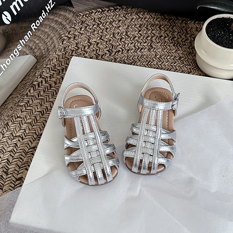Girls Princess Shoes Weave Hollowed-out Kids Beach Shoes Korean Style Soft Bottom 2026 Summer New Children Sandals Casual