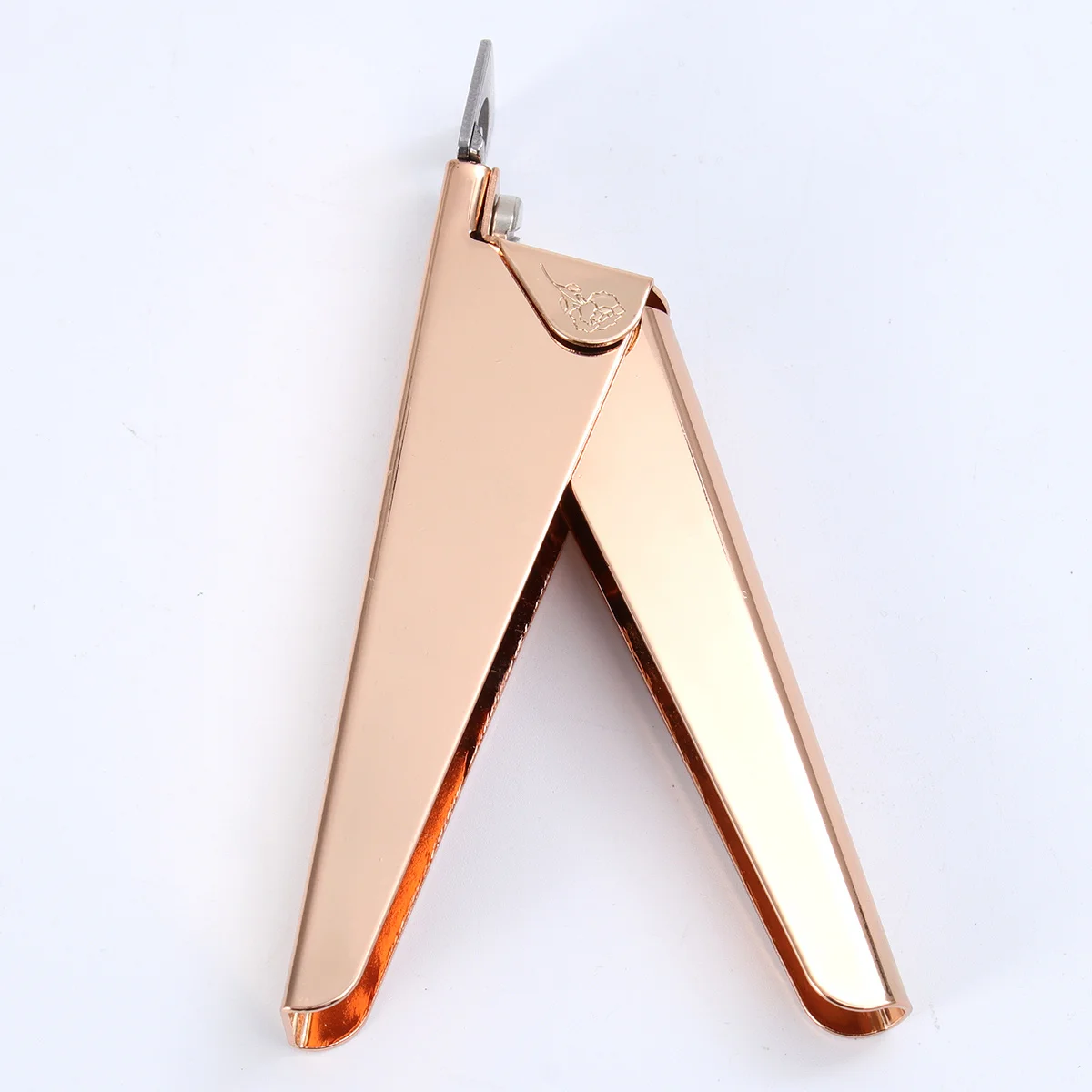 1Pcs Stainless Steel Titanium Coated U-Shape Nail Clippers for Fake Nails Manicure Tool Set with Ergonomic Design Nail Trimmer