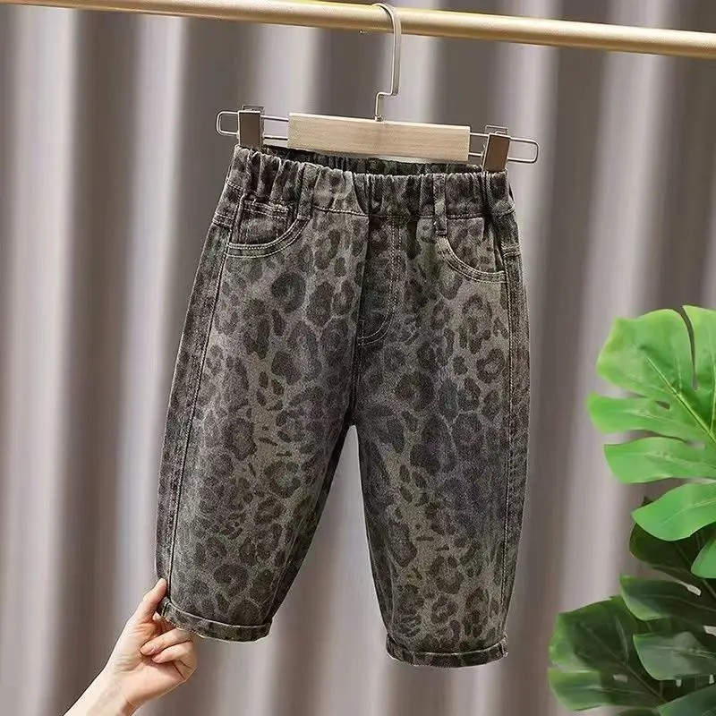 

Boys' 2025 Spring And Autumn Korean Leopard Print Jeans Children's Baby's Stylish And Handsome Pants 90-140CM