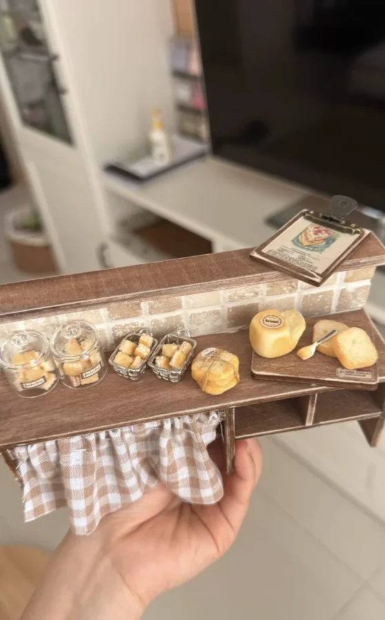 Handmade Miniature Bear Cookie Dessert Set Butter Bread Roll Cookie Jar Lemon Jar Apple Drink Milk Toast for Dollhouse BJD Decor