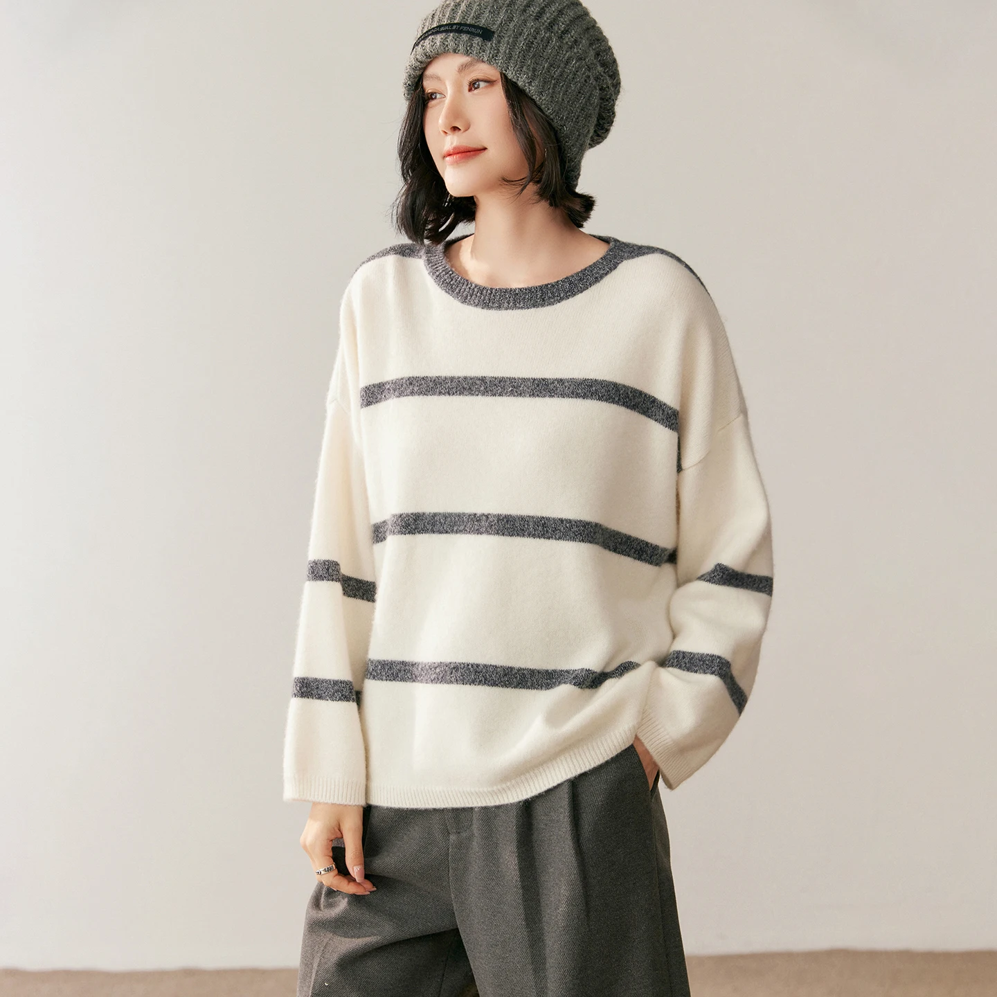 Women O-neck Striped Pullover 100% Cashmere Sweater Casual Loose Knitwear Jumper Autumn Winter One Size Bust 130cm Cashmere Top