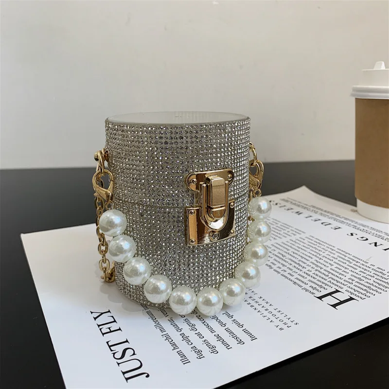Acrylic Diamond Mouth Red Women\'s 2024 New Pearl Handbag for women Chain Strap Bag